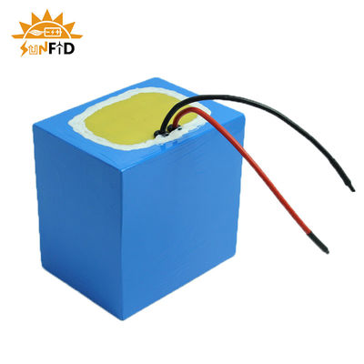 แบตเตอรี่ลิเธียม 12.8V 6Ah 32700 แบบชาร์จไฟได้ LiFePO4 สำหรับไฟถนนพลังงานแสงอาทิตย์