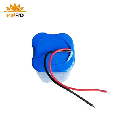 ชุดแบตเตอรี่ลิเธียม 2.5Ah 12.8V 18650 แบบชาร์จไฟได้ LiFePO4 สำหรับพลังงานแสงอาทิตย์และพลังงานสำรอง