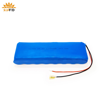 ชุดแบตเตอรี่ลิเธียมแบบรีชาร์จ 25.6v 6Ah 8S1P ชุดไฟ LED พลังงานแสงอาทิตย์ LifePO4