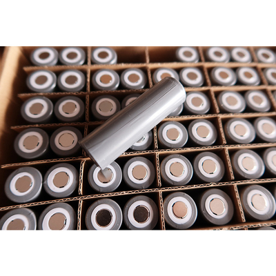 21700 3.7V 4800Mah Lifepo Cells อายุการใช้งานยาวนาน 5000Mah